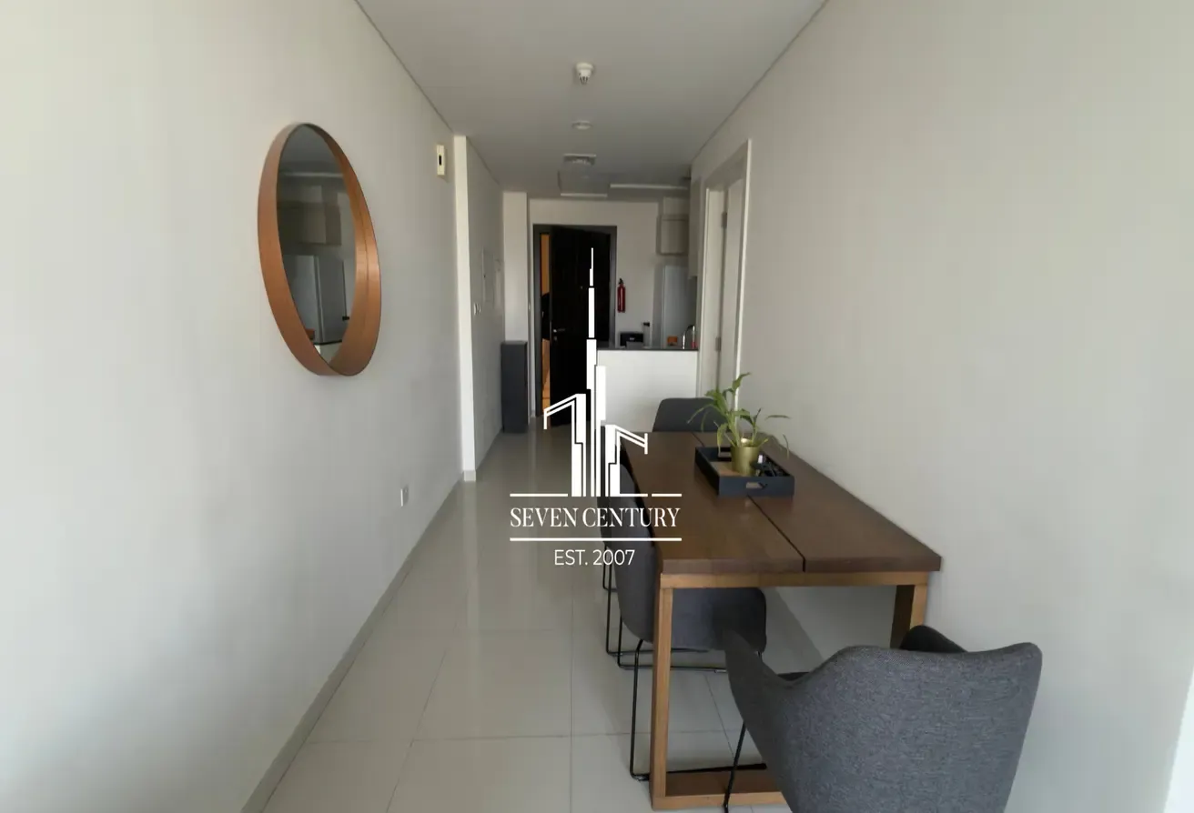 Balcony with Golf View | Vacant 1BHK | Prime