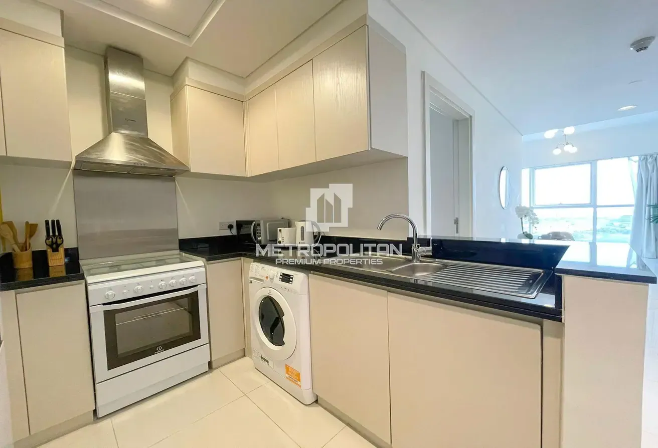 Full Golf View | Furnished VACANT | Prime Location