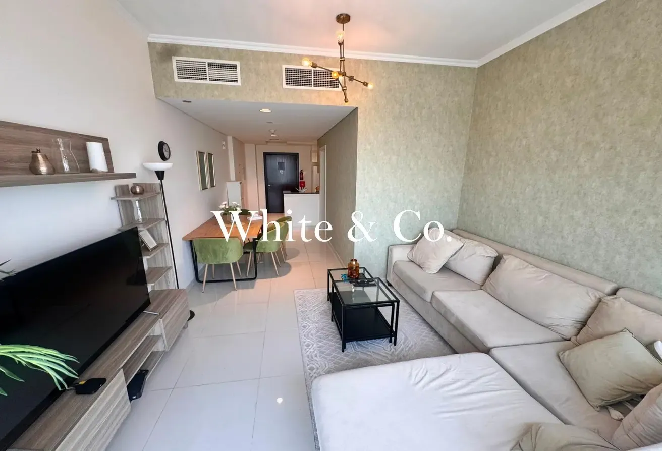 1 Bedroom | Golf Course View | High Floor