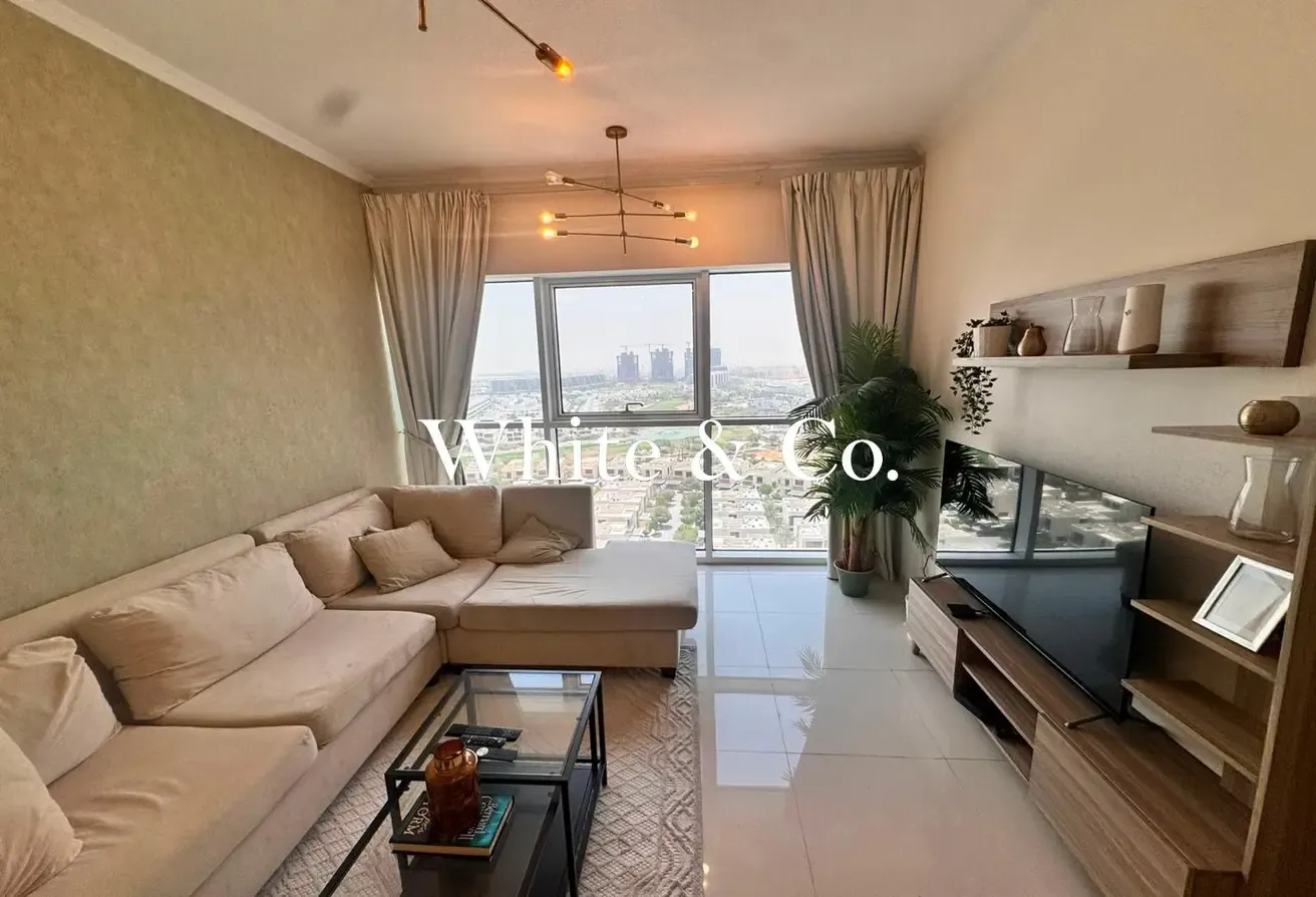 1 Bedroom | Golf Course View | High Floor