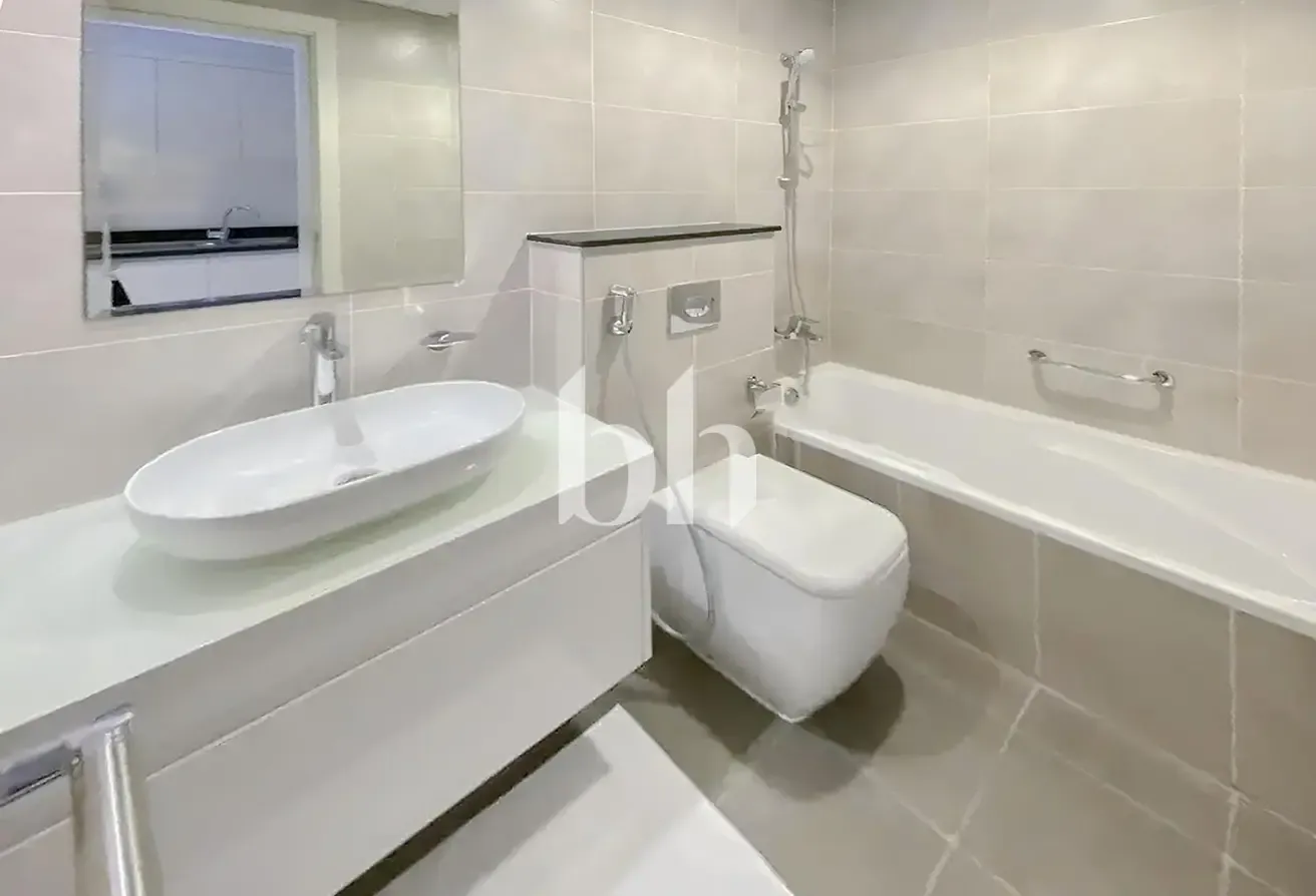 Well Maintained | Rented | Mid Floor