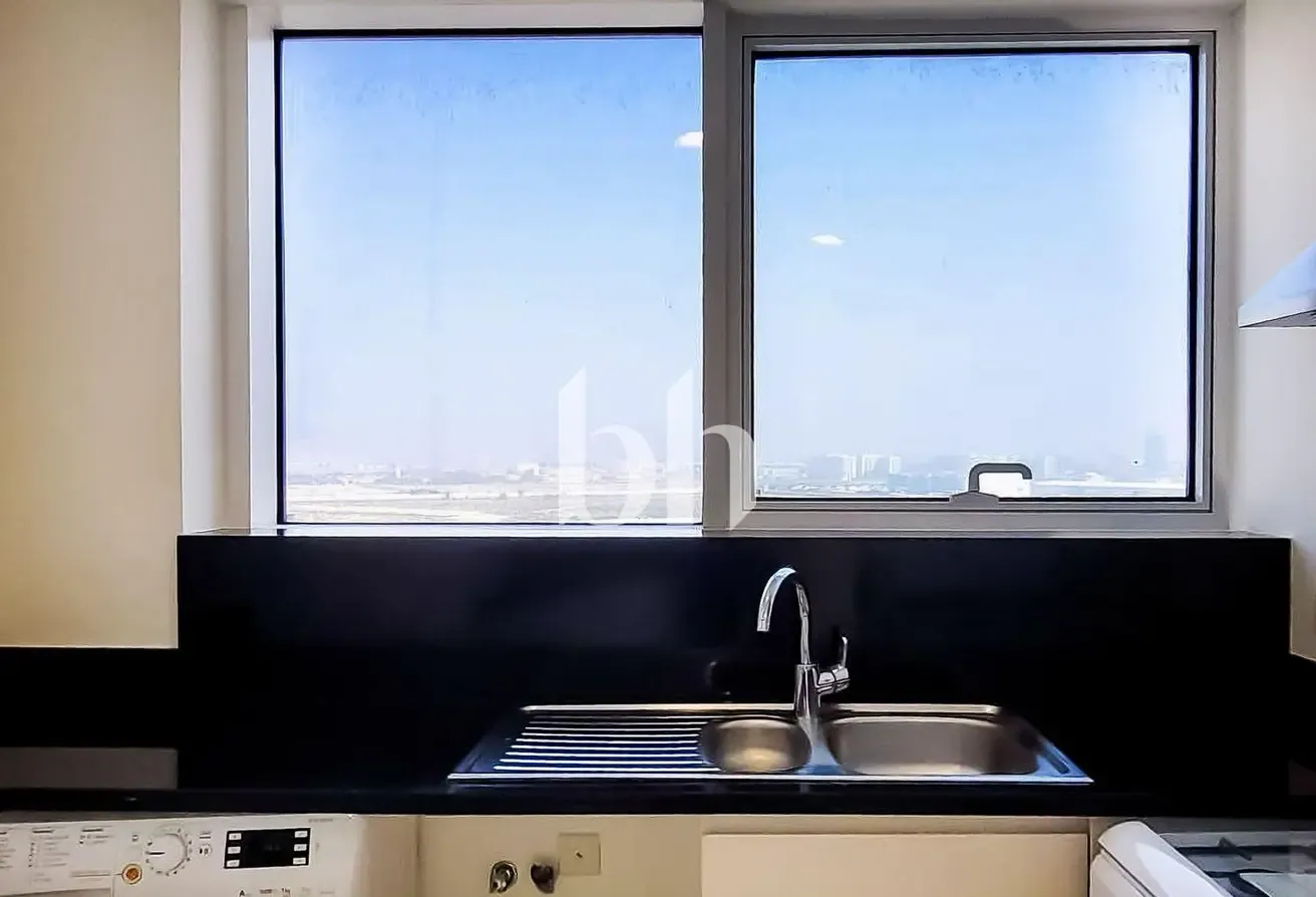 Well Maintained | Rented | Mid Floor