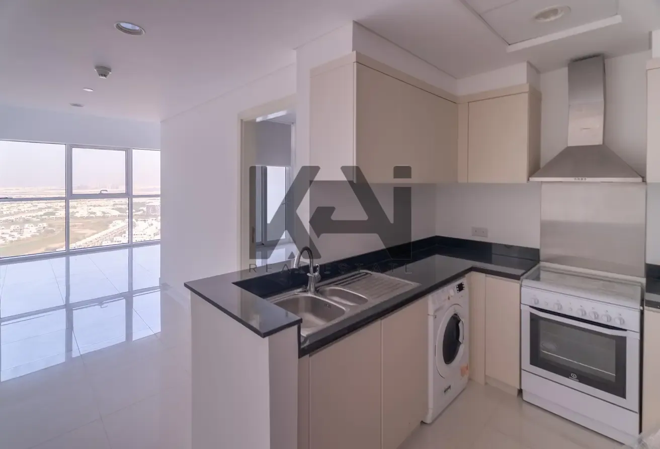 High Floor | Vacant | Prime Location
