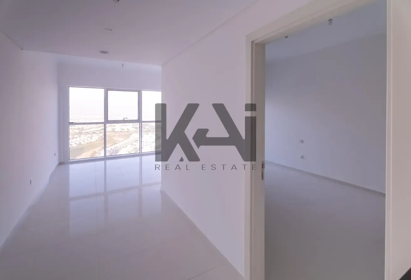 High Floor | Vacant | Prime Location