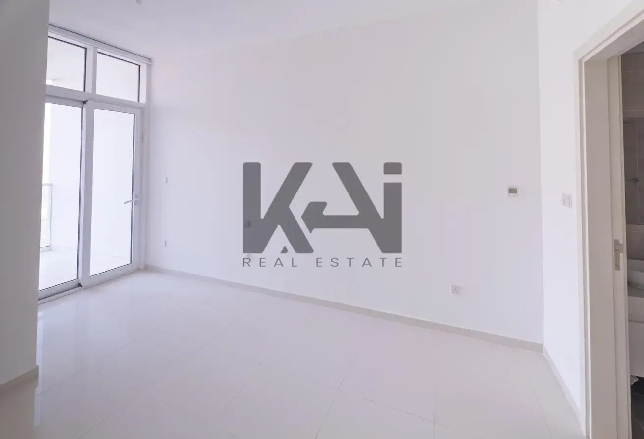 High Floor | Vacant | Prime Location