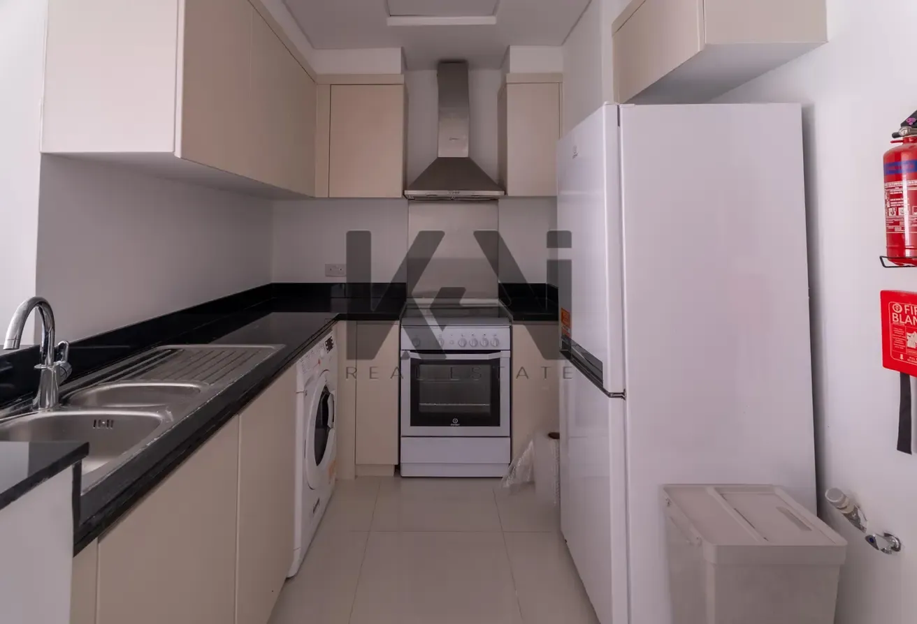 High Floor | Vacant | Prime Location
