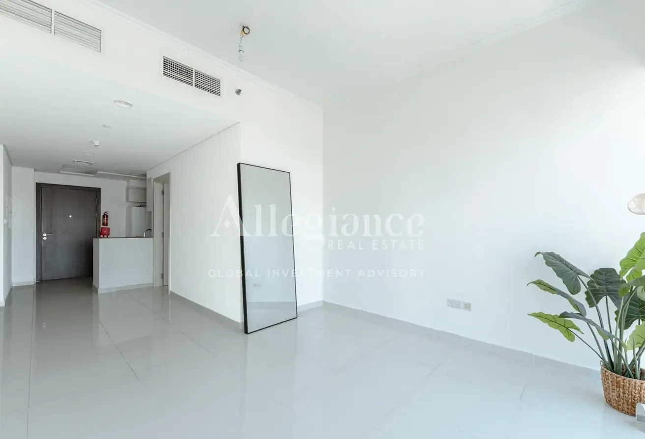 Vacant 1BR | Golf View | Ready to Move