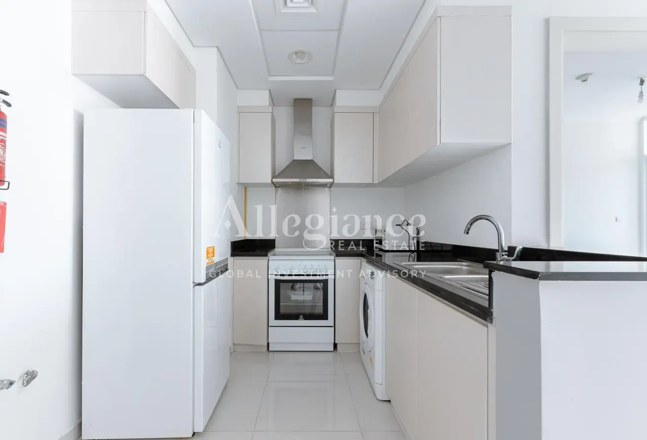 Vacant 1BR | Golf View | Ready to Move