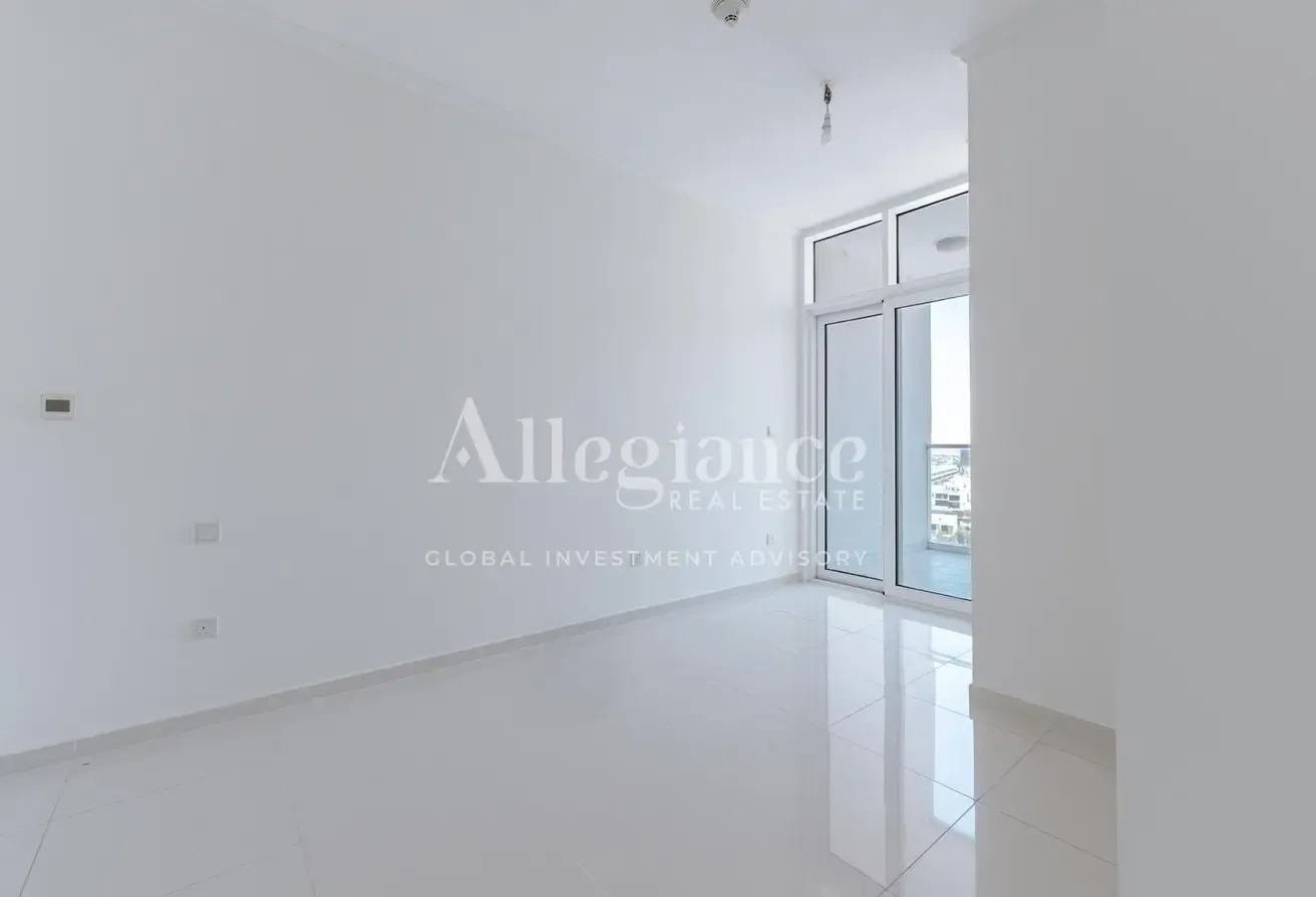 Vacant 1BR | Golf View | Ready to Move