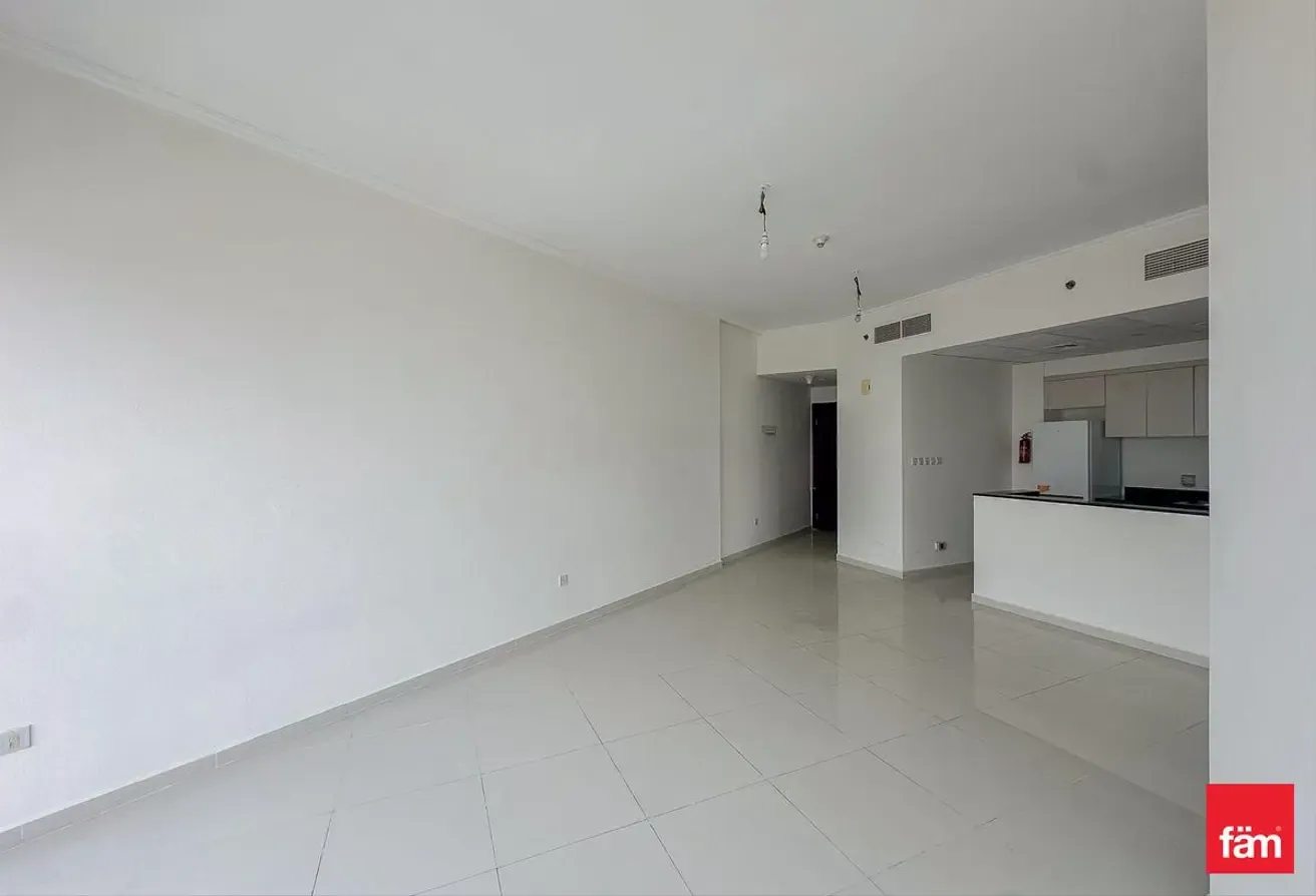 Spacious 1 Bed For Sale With Stunning View