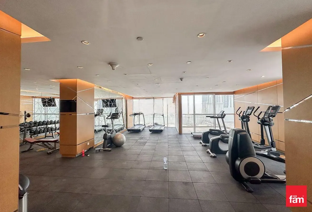 Spacious 1 Bed For Sale With Stunning View