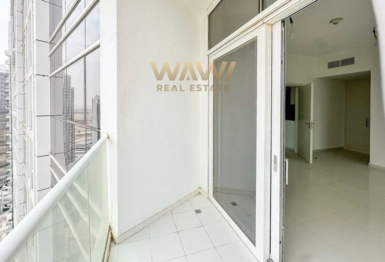 Golf View | High Floor | Spacious | Rented