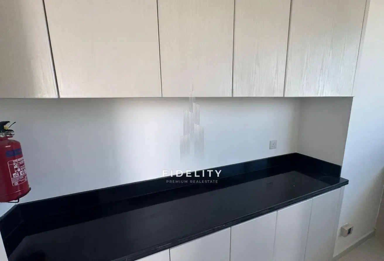 URGENT SALE l VACANT l l NEGOTIABLE l GOLF VIEW