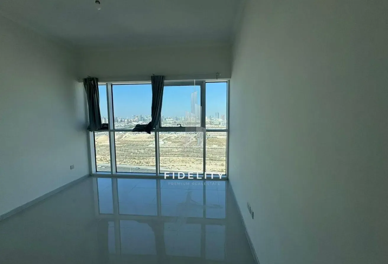 URGENT SALE l VACANT l l NEGOTIABLE l GOLF VIEW