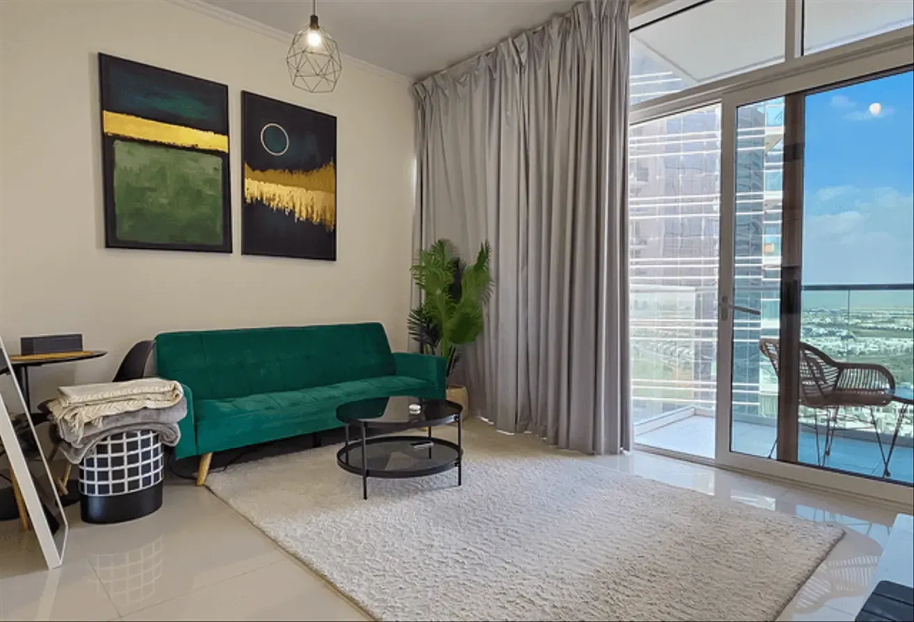 High Floor | Golf View | Vacant on transfer
