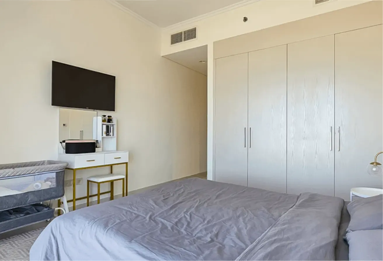 High Floor | Golf View | Vacant on transfer