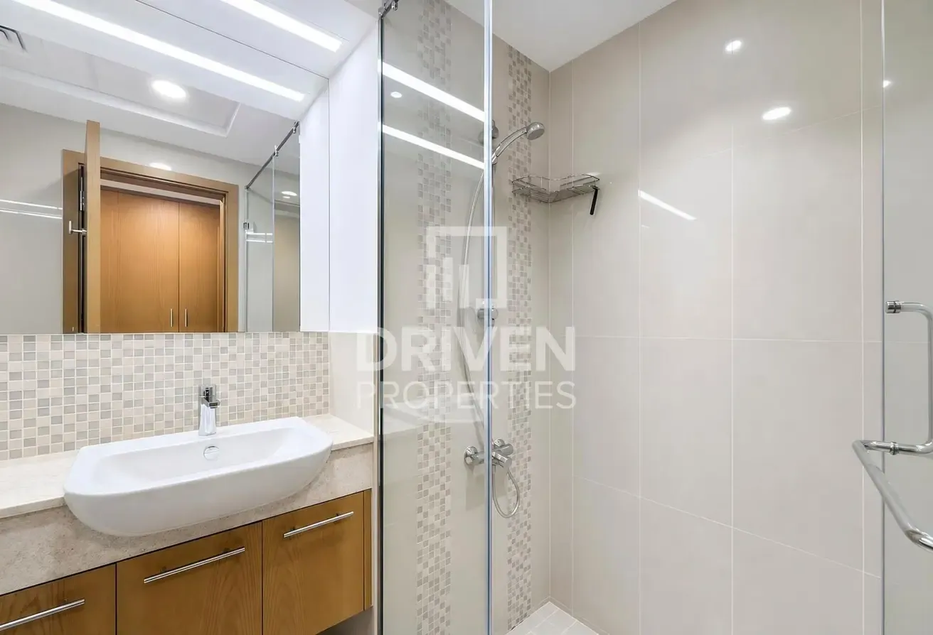 Vacant | Spacious Apt | Motivated Seller