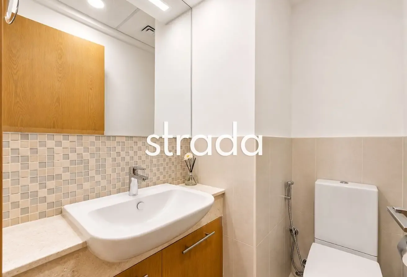 Full Burj view | 2BR | Vacant | Furnished