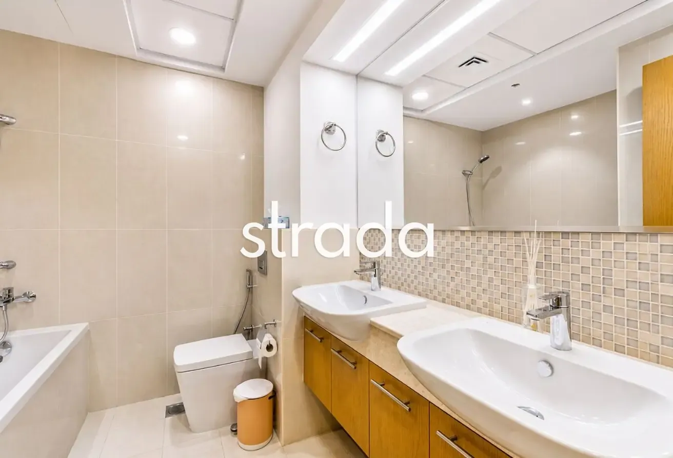 Full Burj view | 2BR | Vacant | Furnished