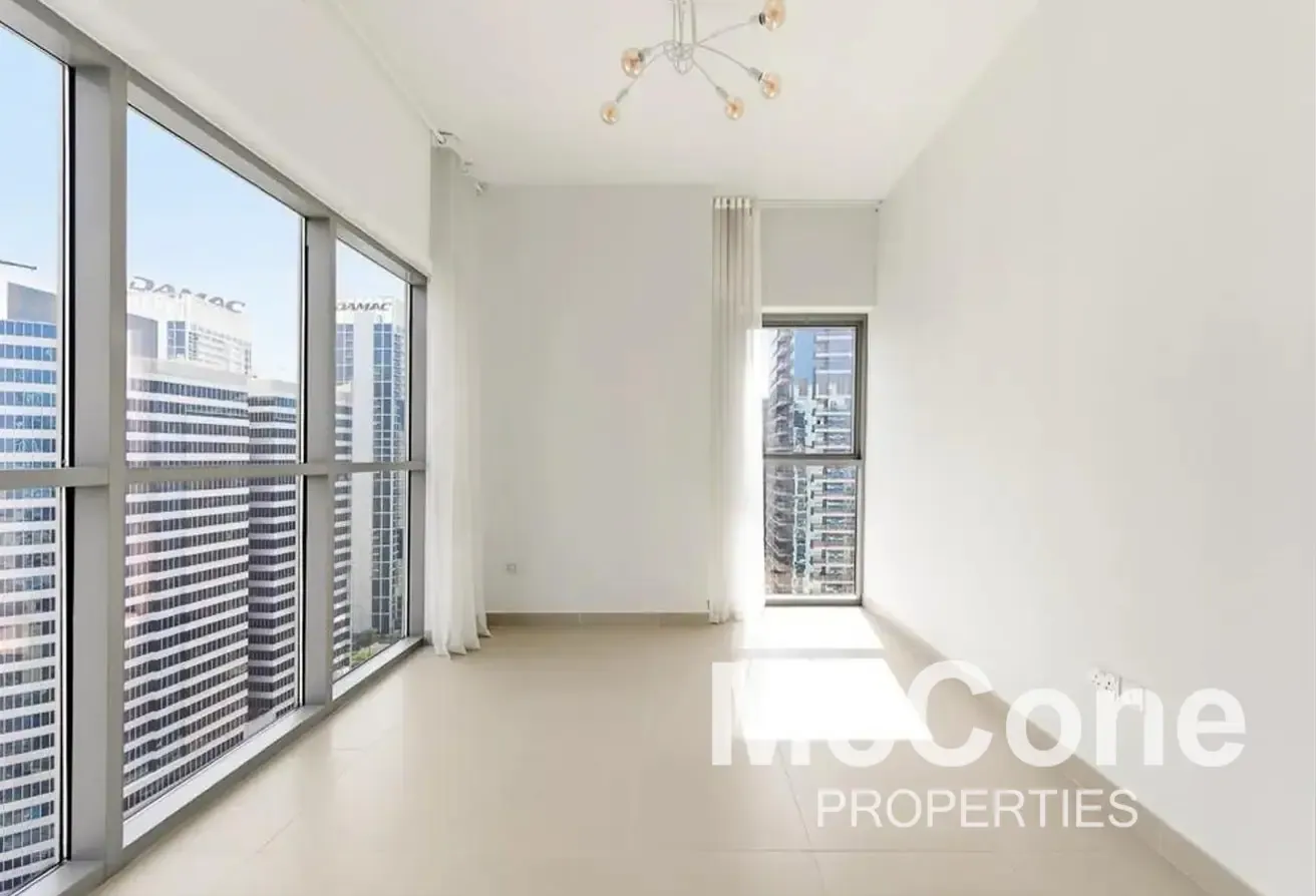 High Floor | Vacant | Great Condition