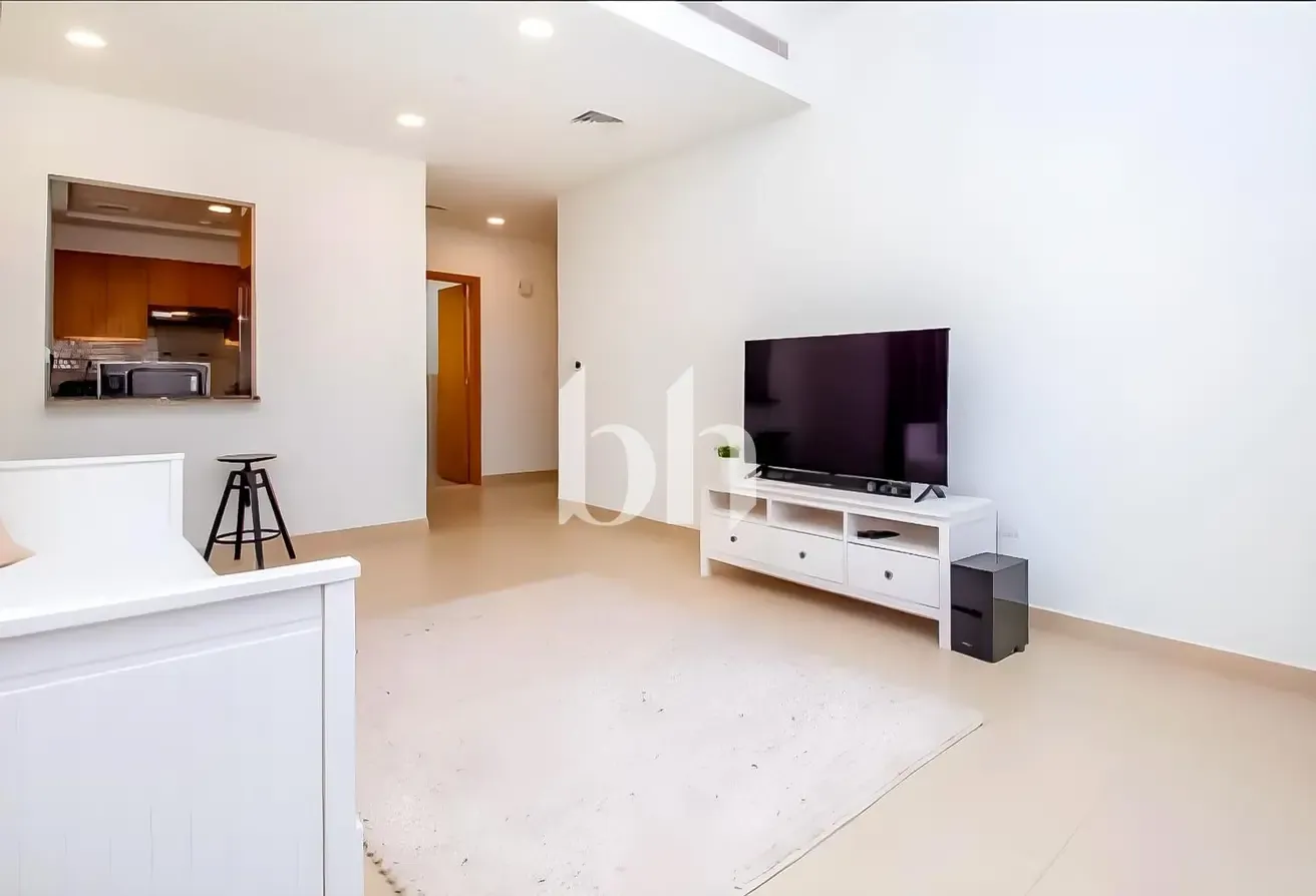 Spacious 1 Bedroom | Burj View | Tenanted