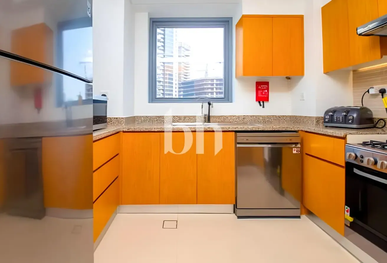 Spacious 1 Bedroom | Burj View | Tenanted