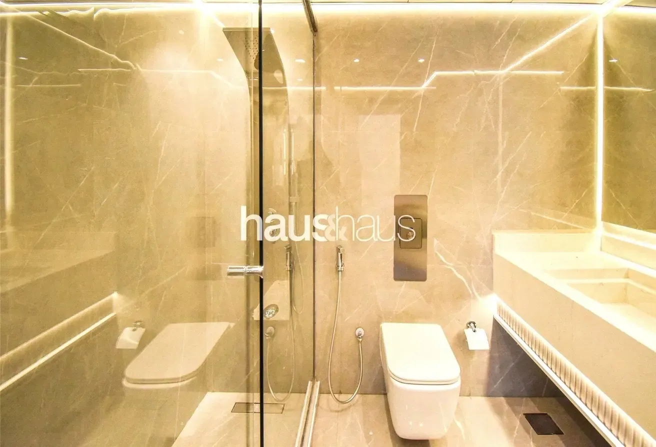Turnkey 2BR | Upgraded | Vacant Now