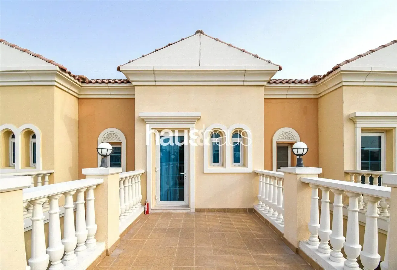 Turnkey 2BR | Upgraded | Vacant Now