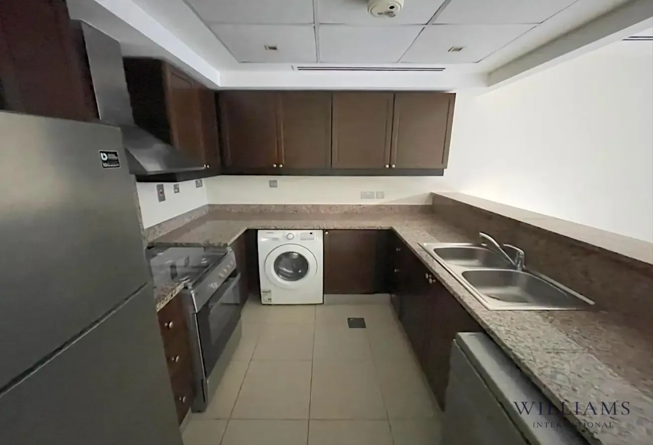 GREAT LOCATION | VACANT ON TRANSFER | VIEW TODAY