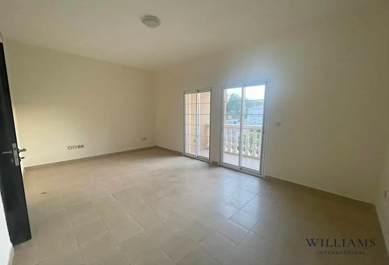 GREAT LOCATION | VACANT ON TRANSFER | VIEW TODAY