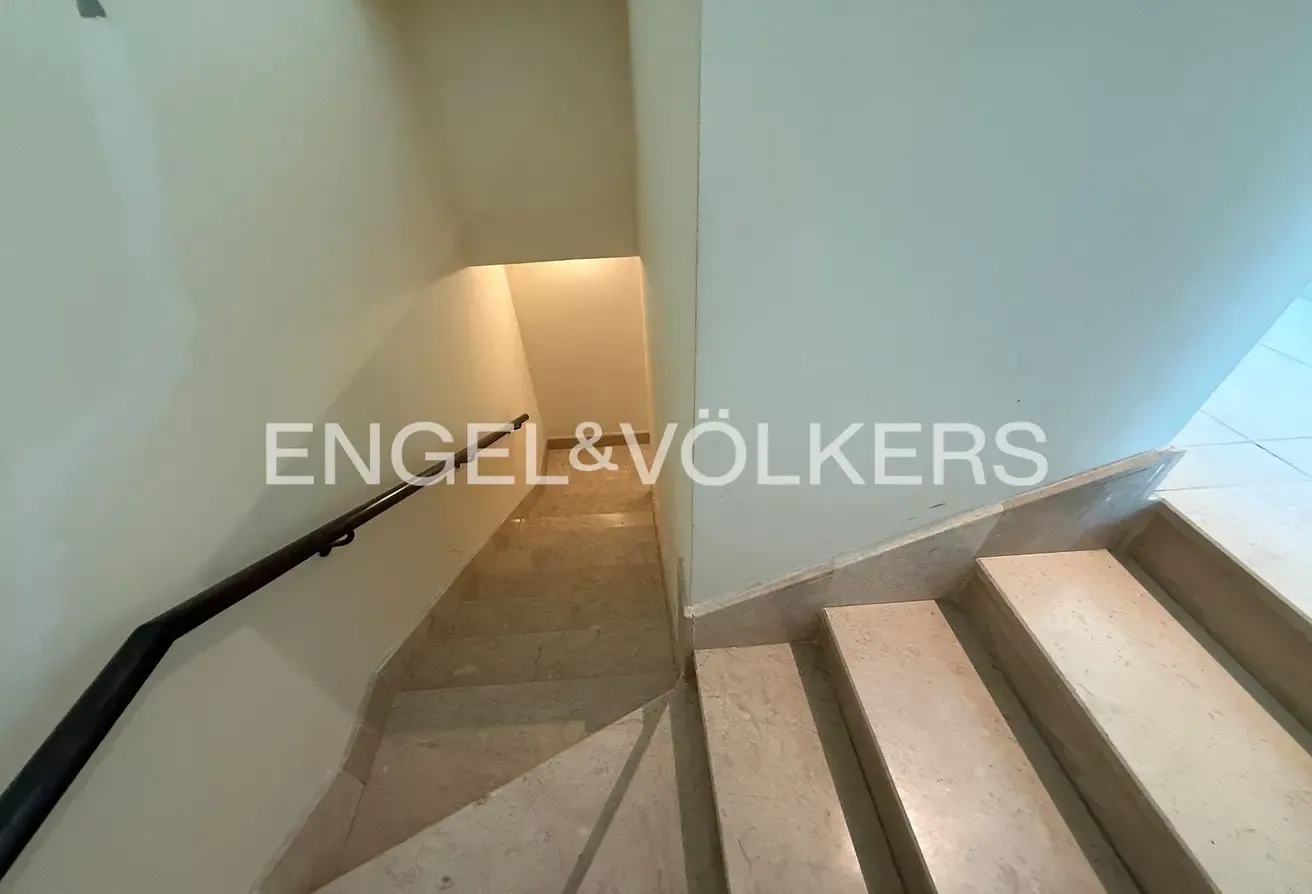 Vacant Now | Corner Unit | View Today