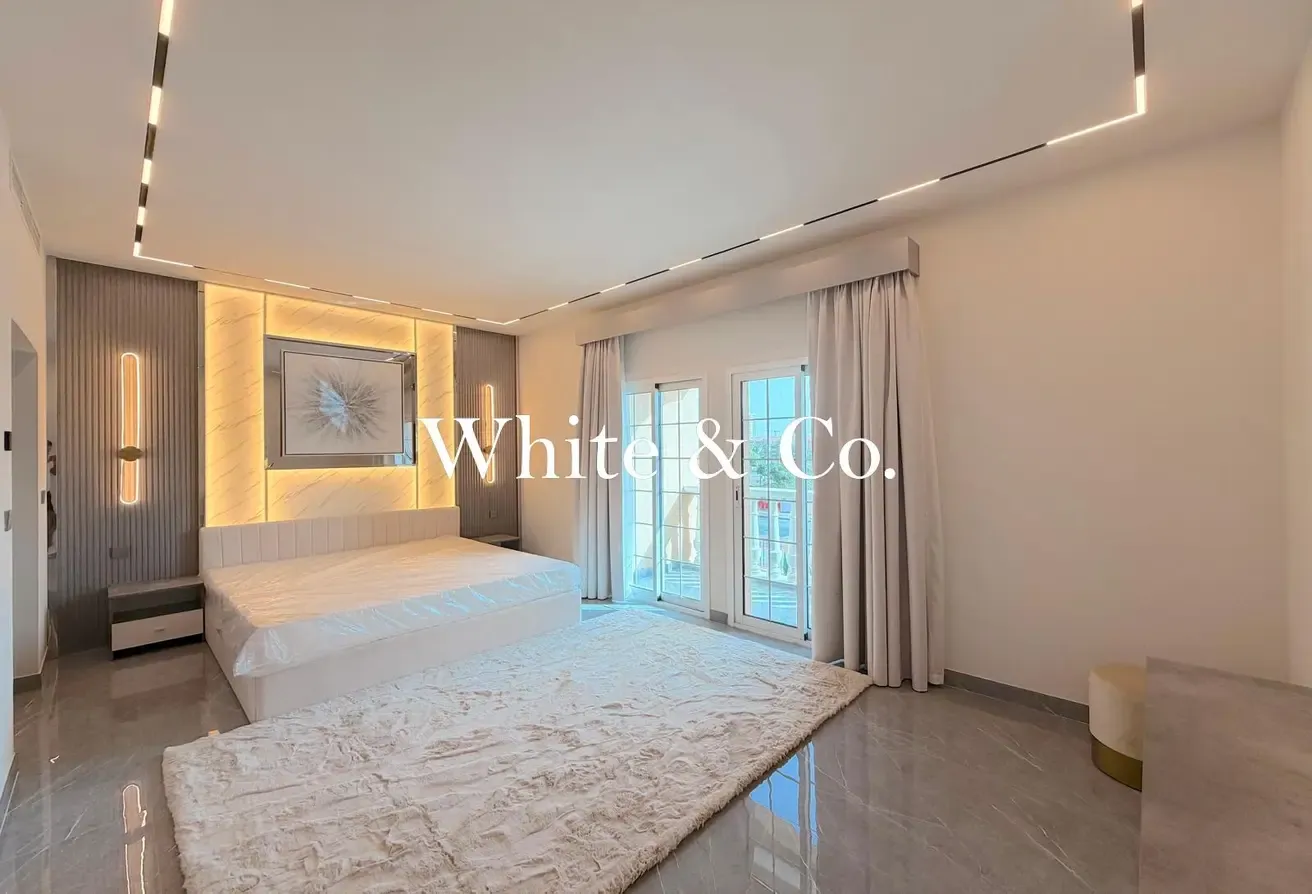 Converted 2 Bed | Upgraded | Vacant Now