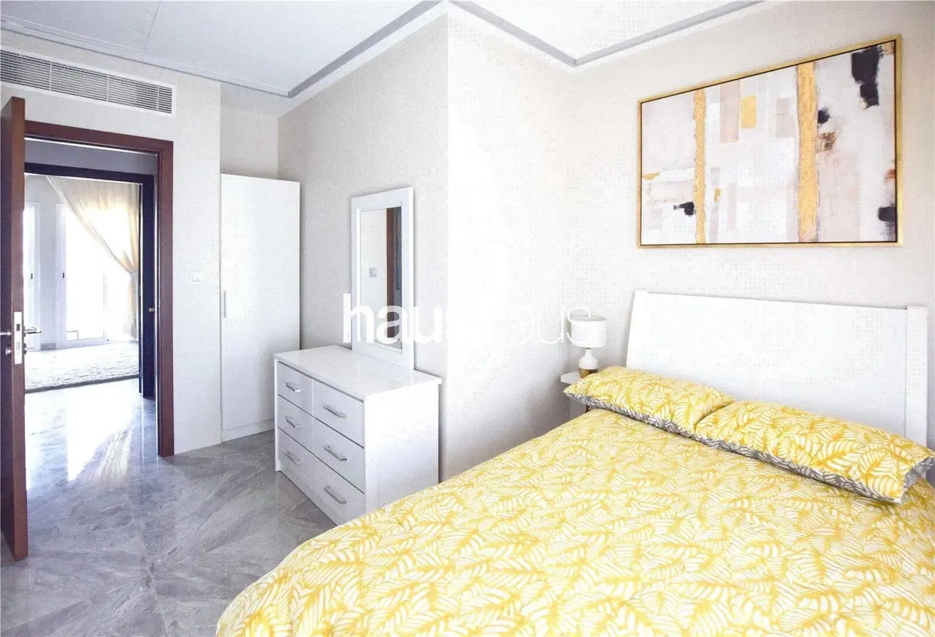 Furnished | Upgraded | Vacant NOW