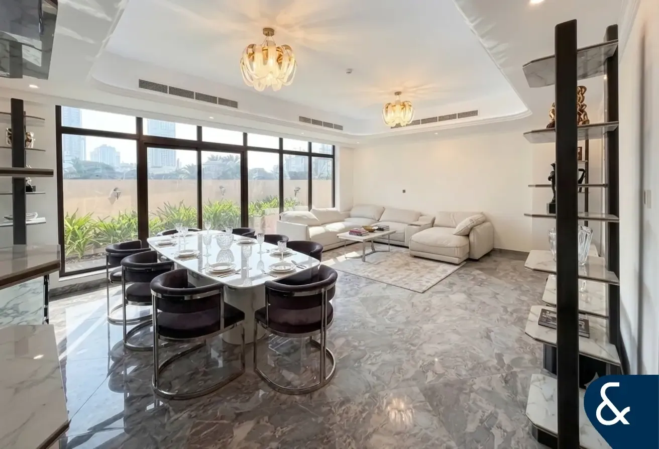 Vacant on Transfer | Upgraded | Study Room