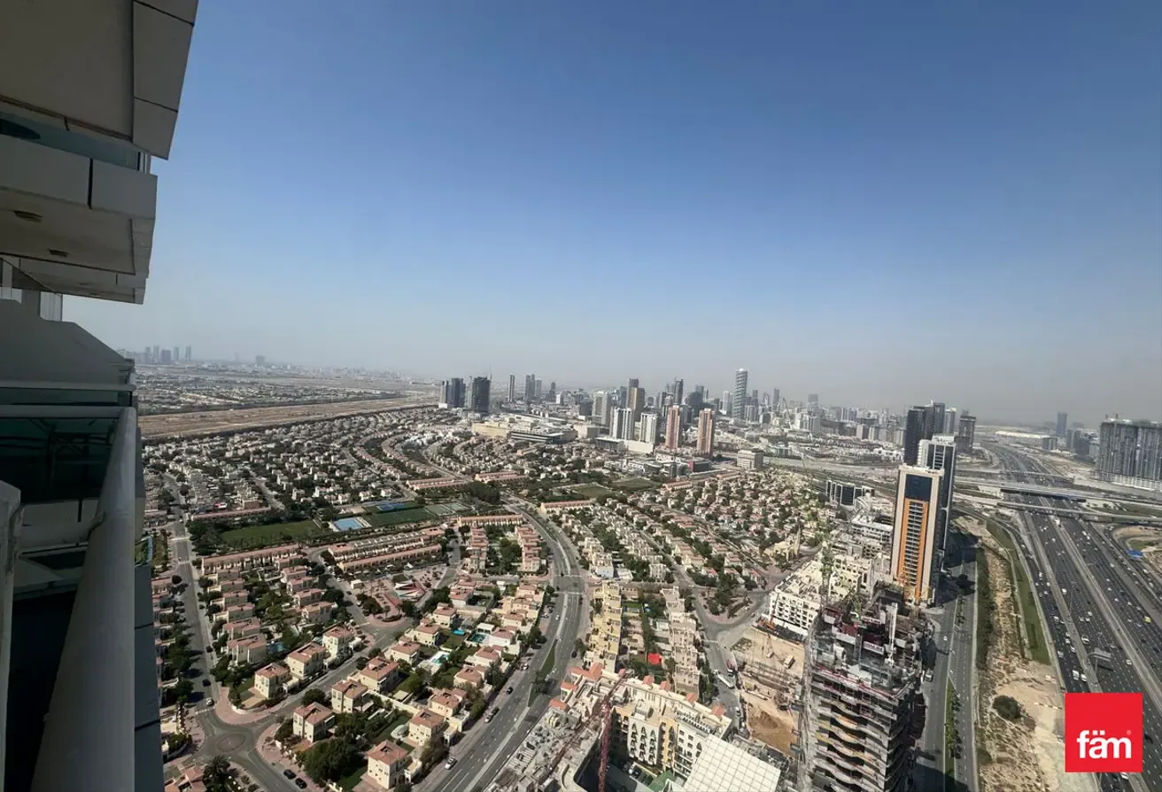 Furnished Studio | Skyline Views | Vacant