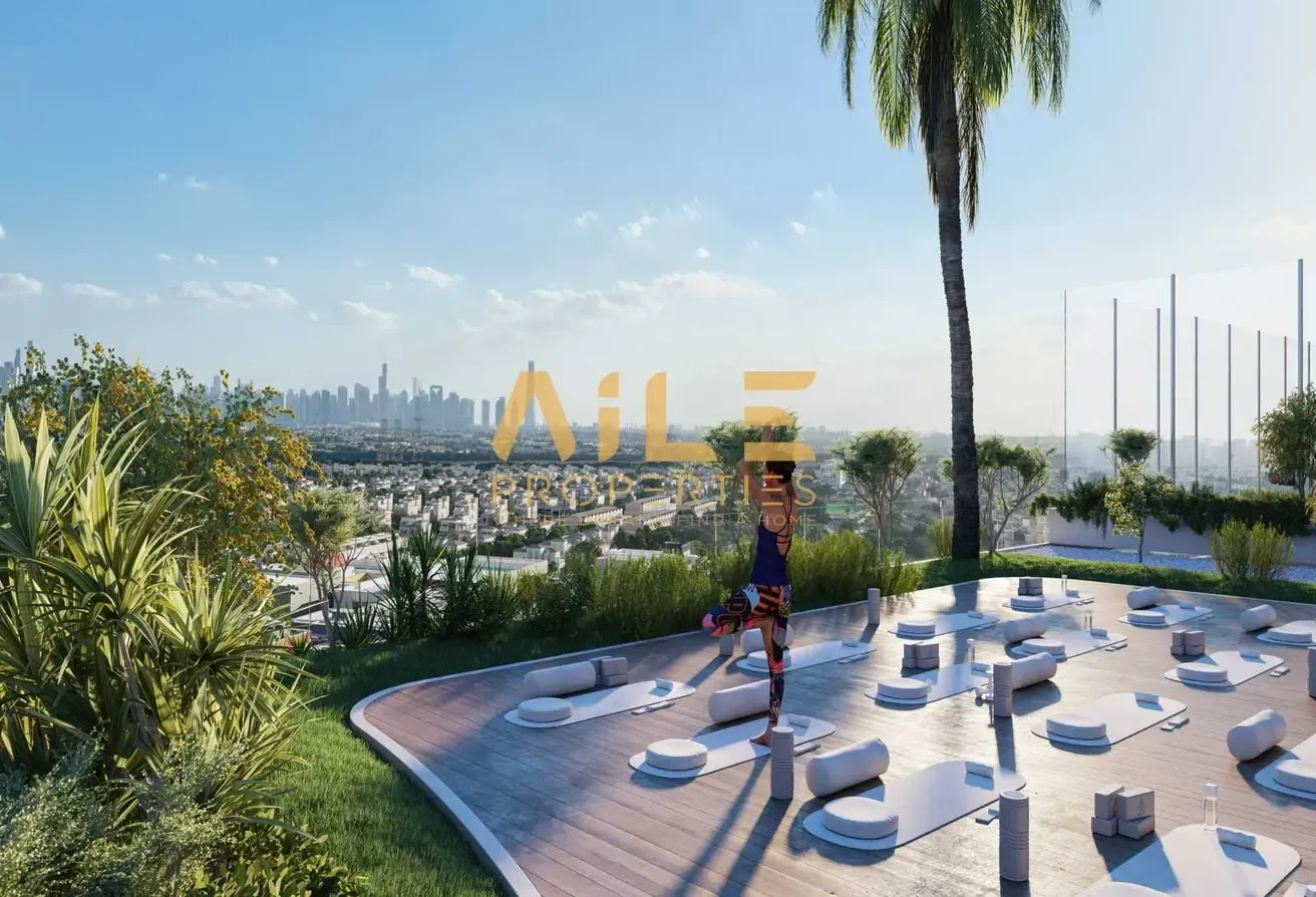 Golf Course View | High Floor | Golf Course View