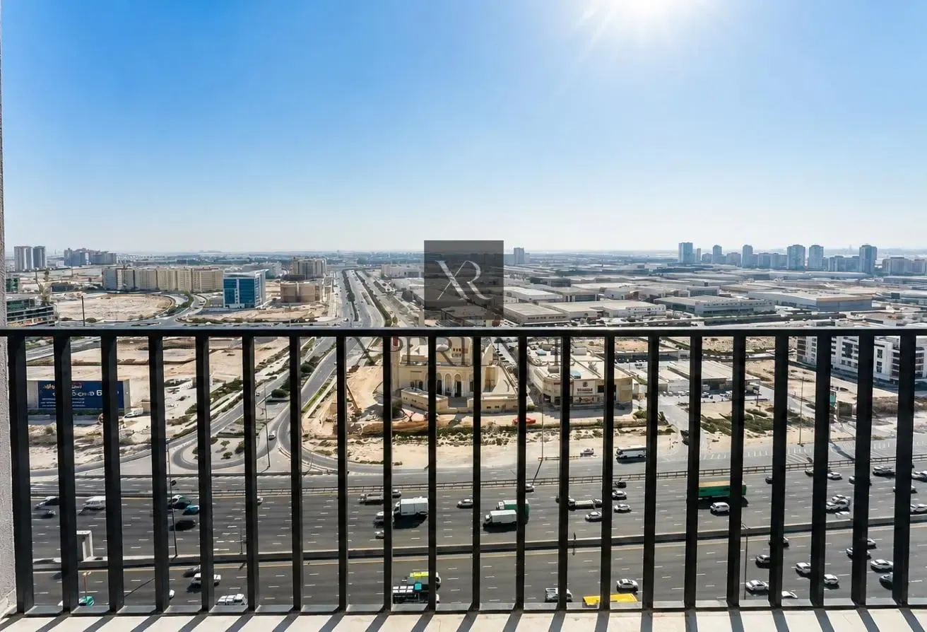 RARE OPPORTUNITY | SPACIOUS HOME | JVT