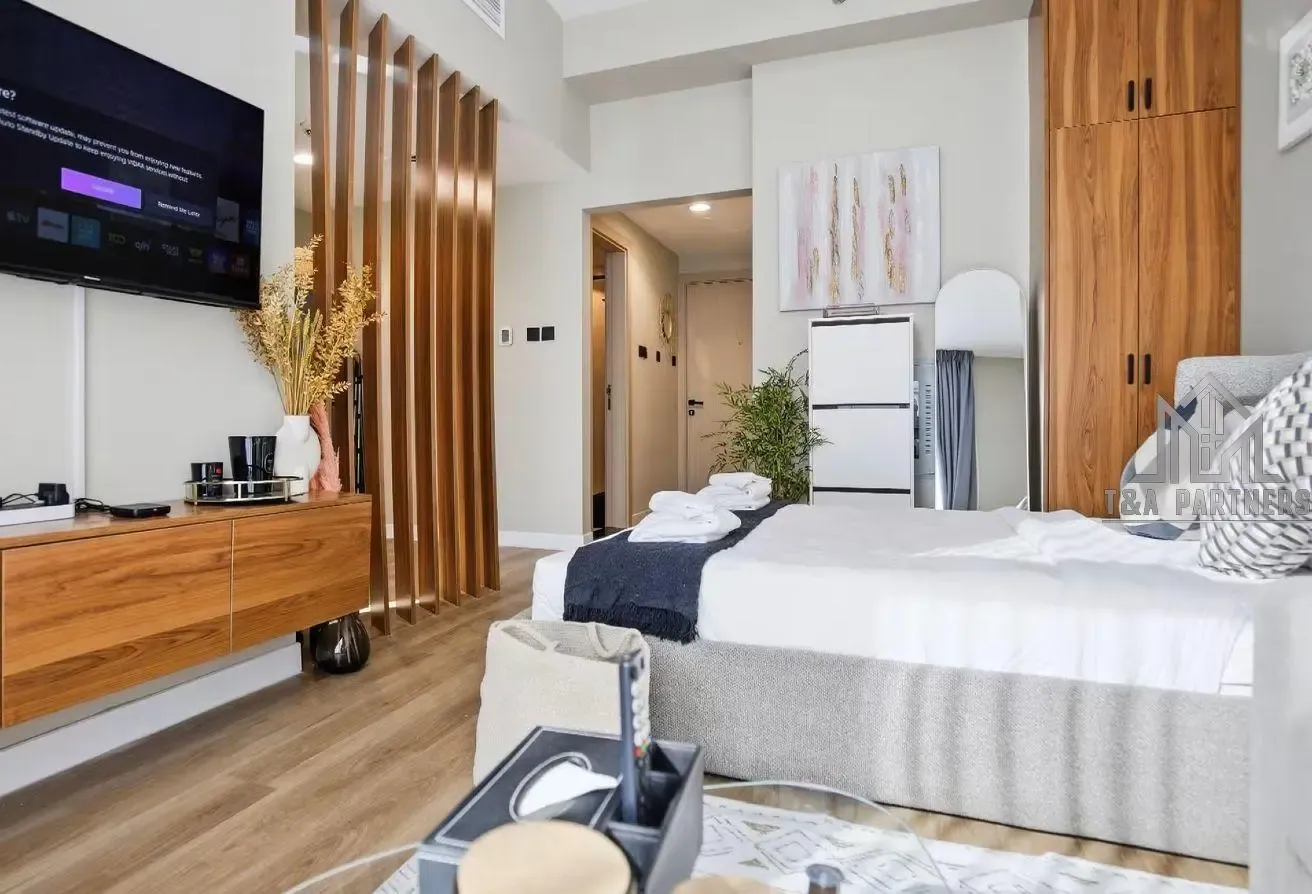 Fully Renovated/Airbnb/Marina Skyline views