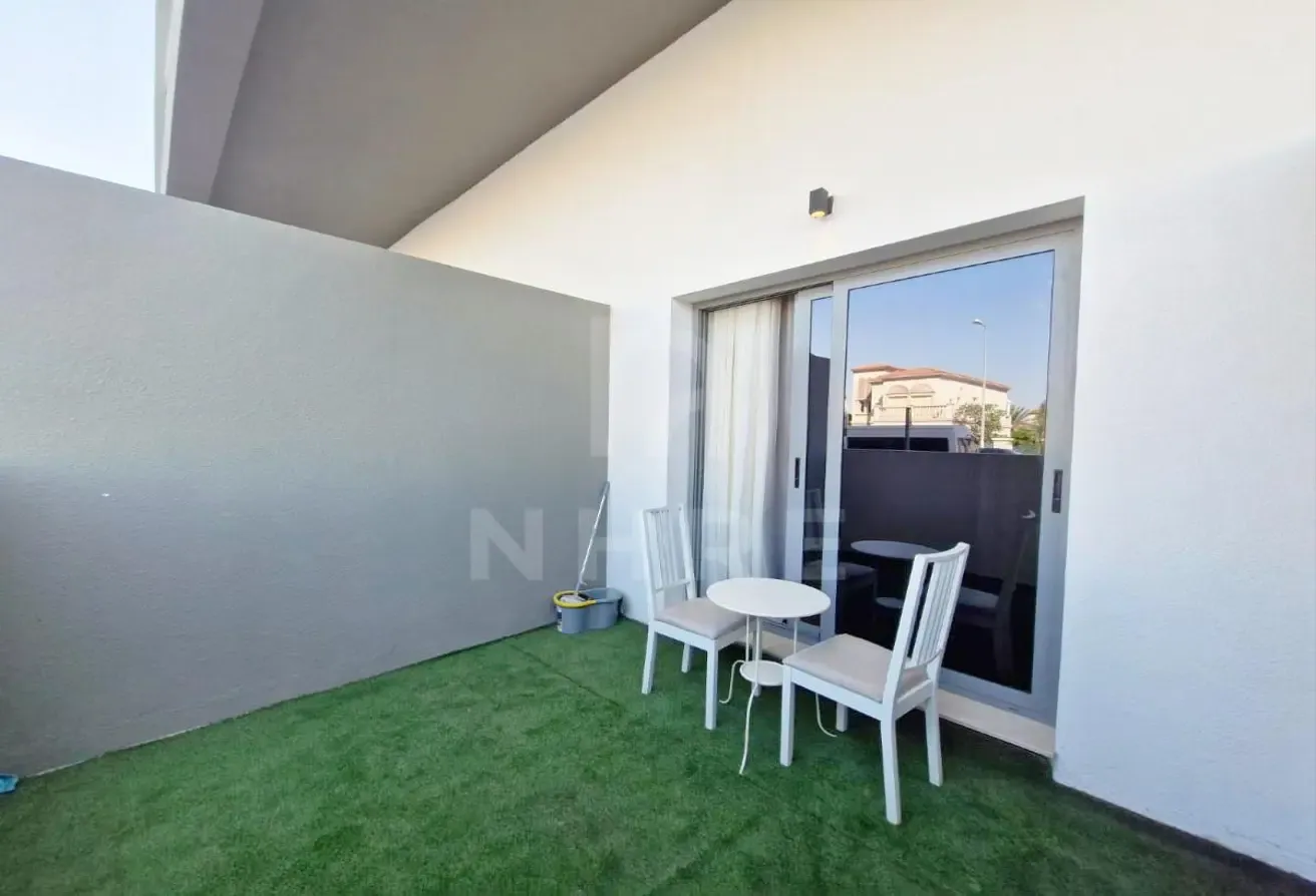 READY ROI | FULLY FURNISHED | CLOSE TO PARK