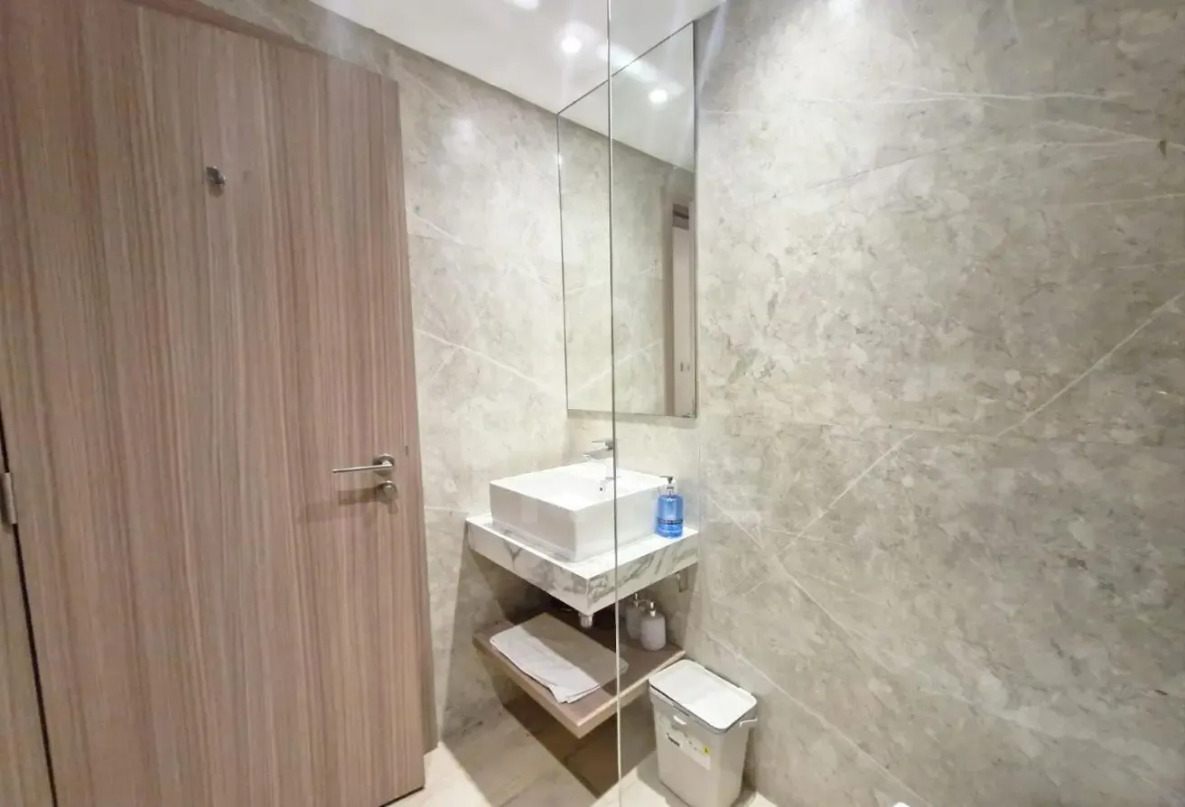 READY ROI | FULLY FURNISHED | CLOSE TO PARK