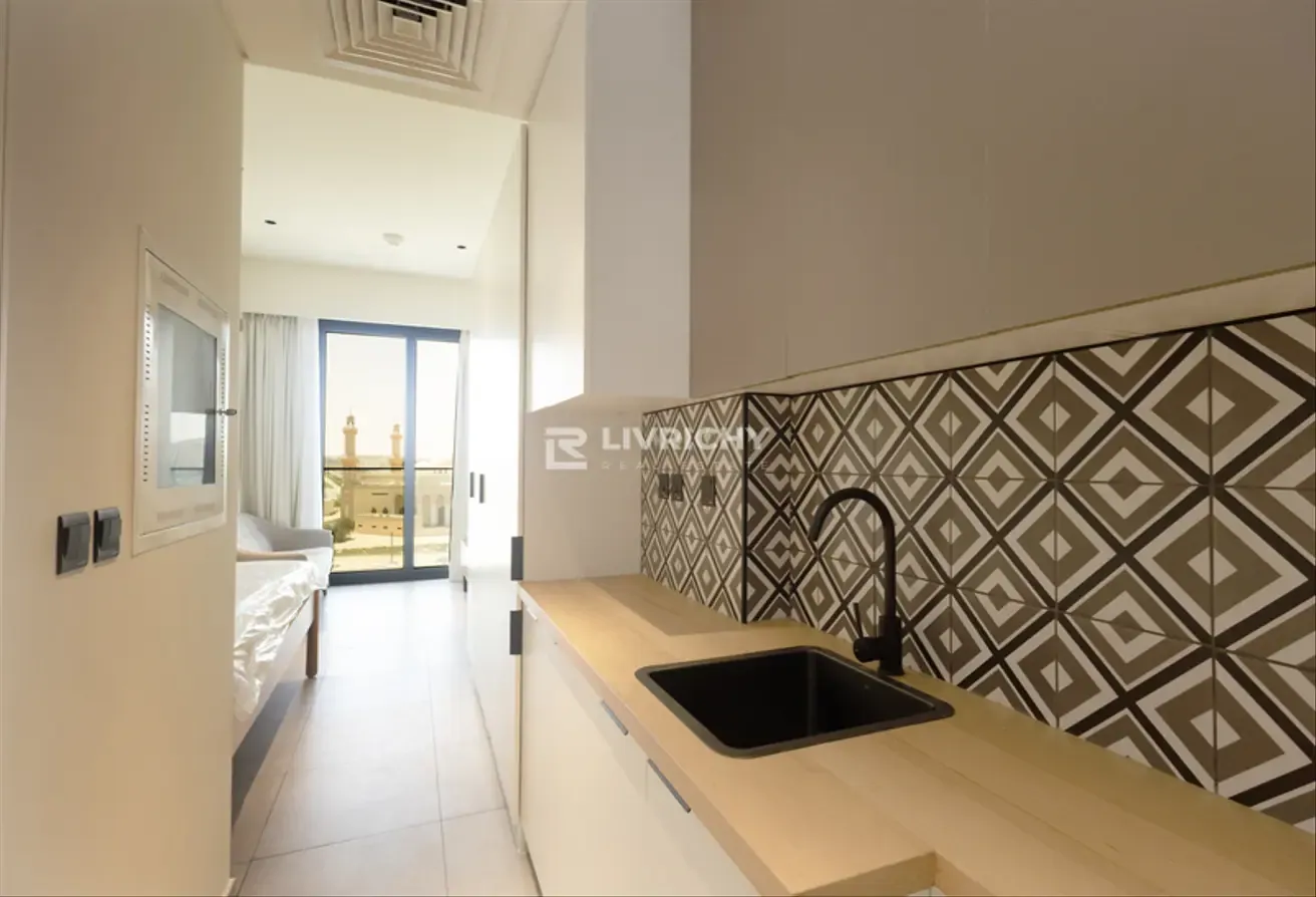 FURNISHED | JGE VILLAS N MBZR VIEW | HIGH FOOR