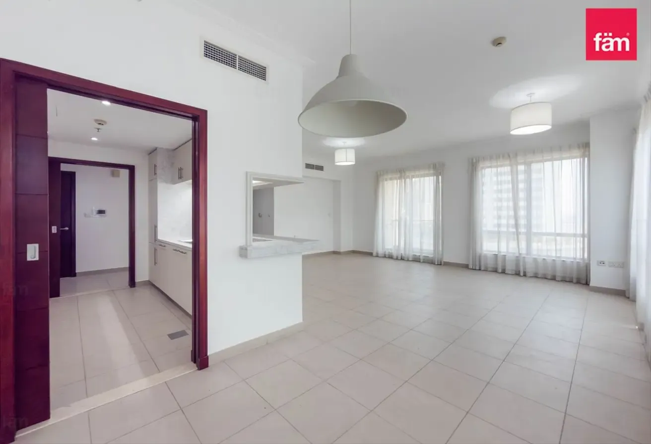 Biggest layout |closed kitchen |partial burj view
