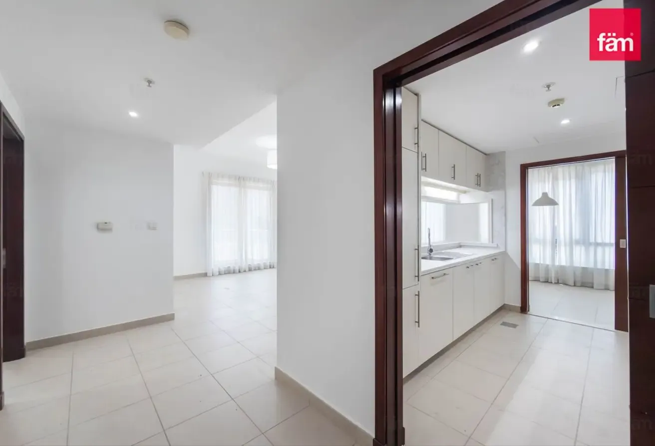 Biggest layout |closed kitchen |partial burj view