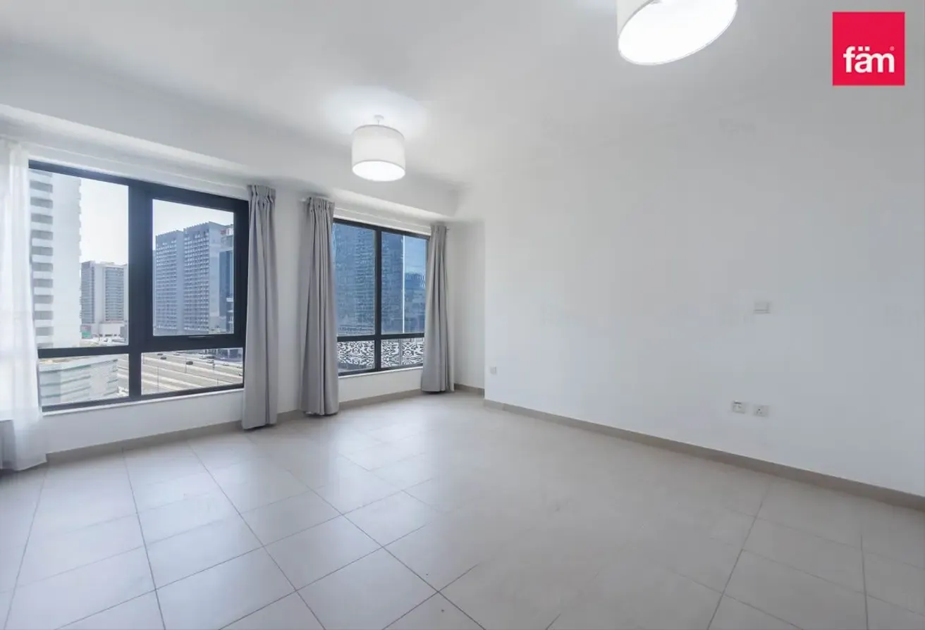 Biggest layout |closed kitchen |partial burj view