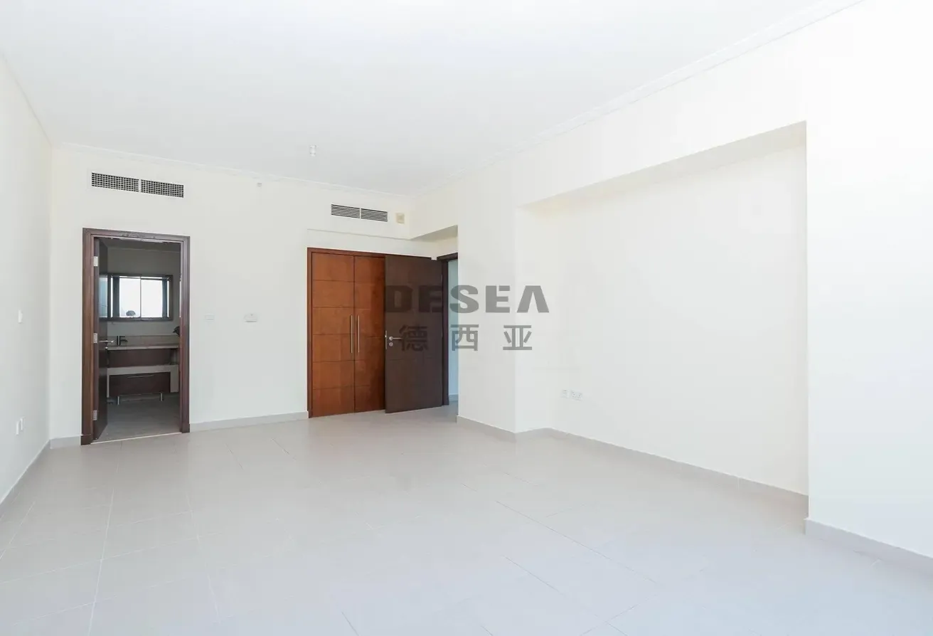 Vacant | Two Bathrooms | High Floor