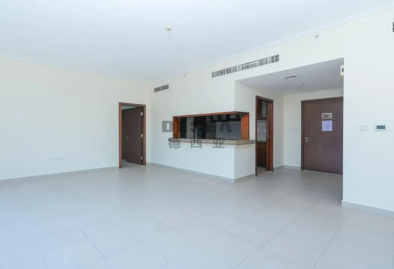 Vacant | Two Bathrooms | High Floor