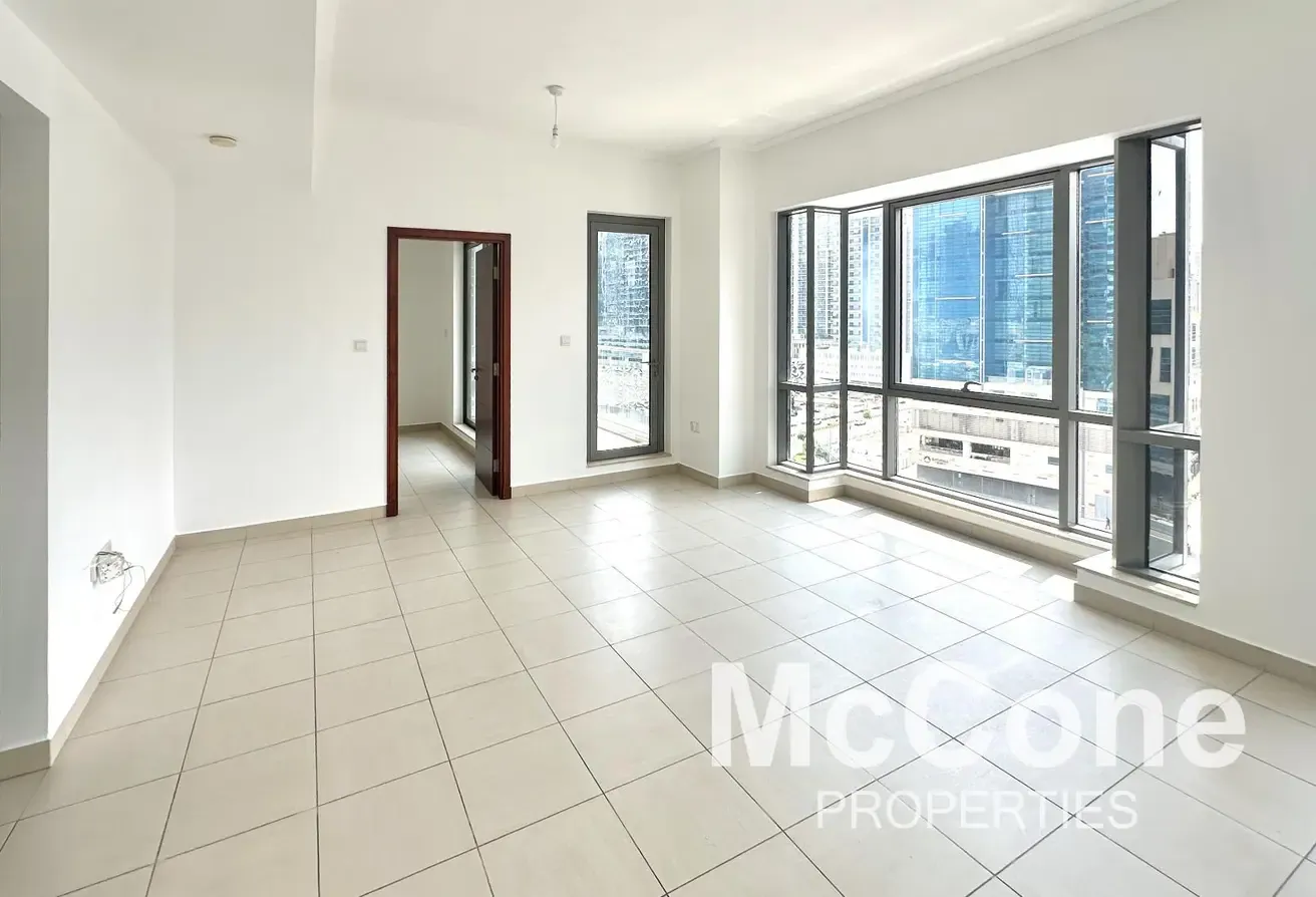 High Floor | Vacant | Spacious