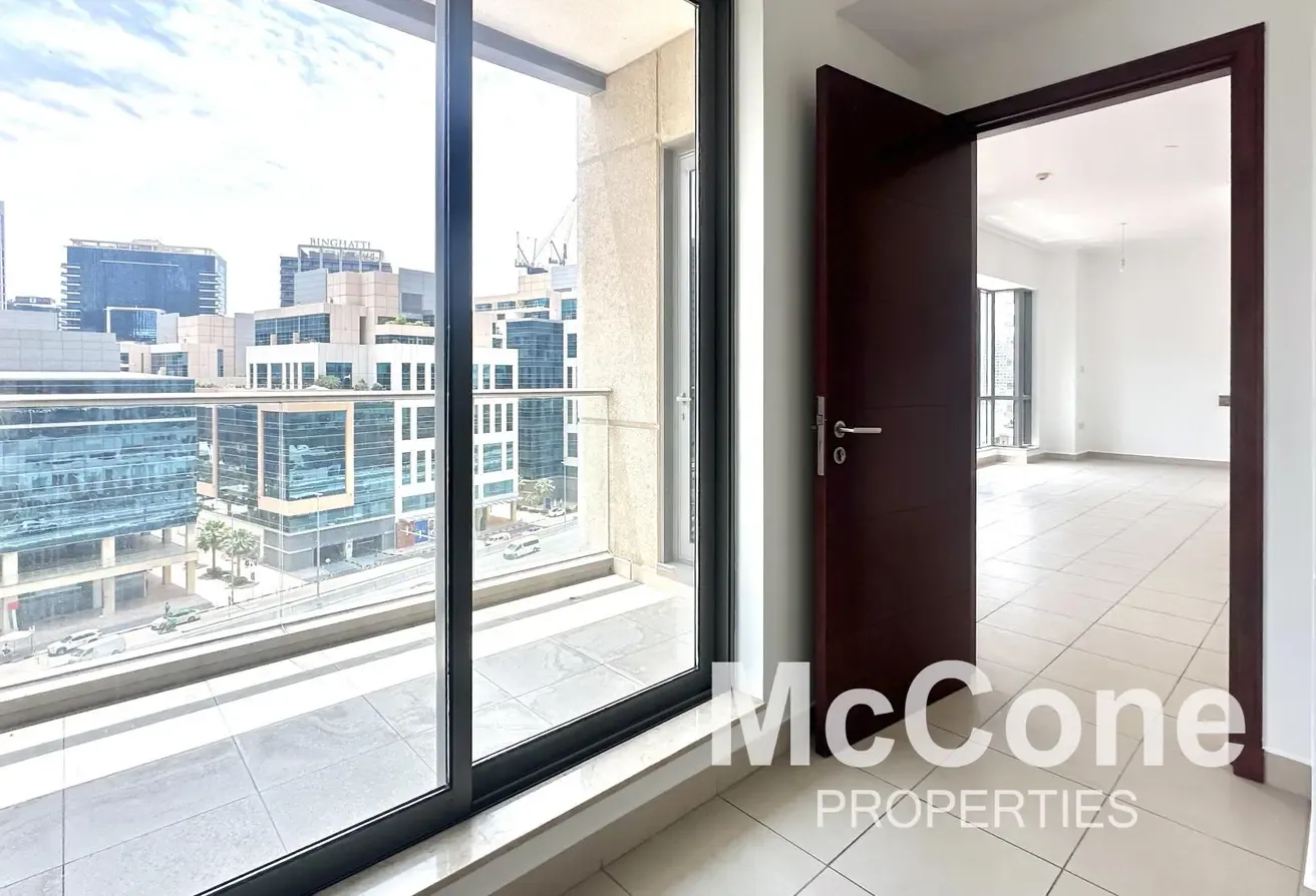 High Floor | Vacant | Spacious