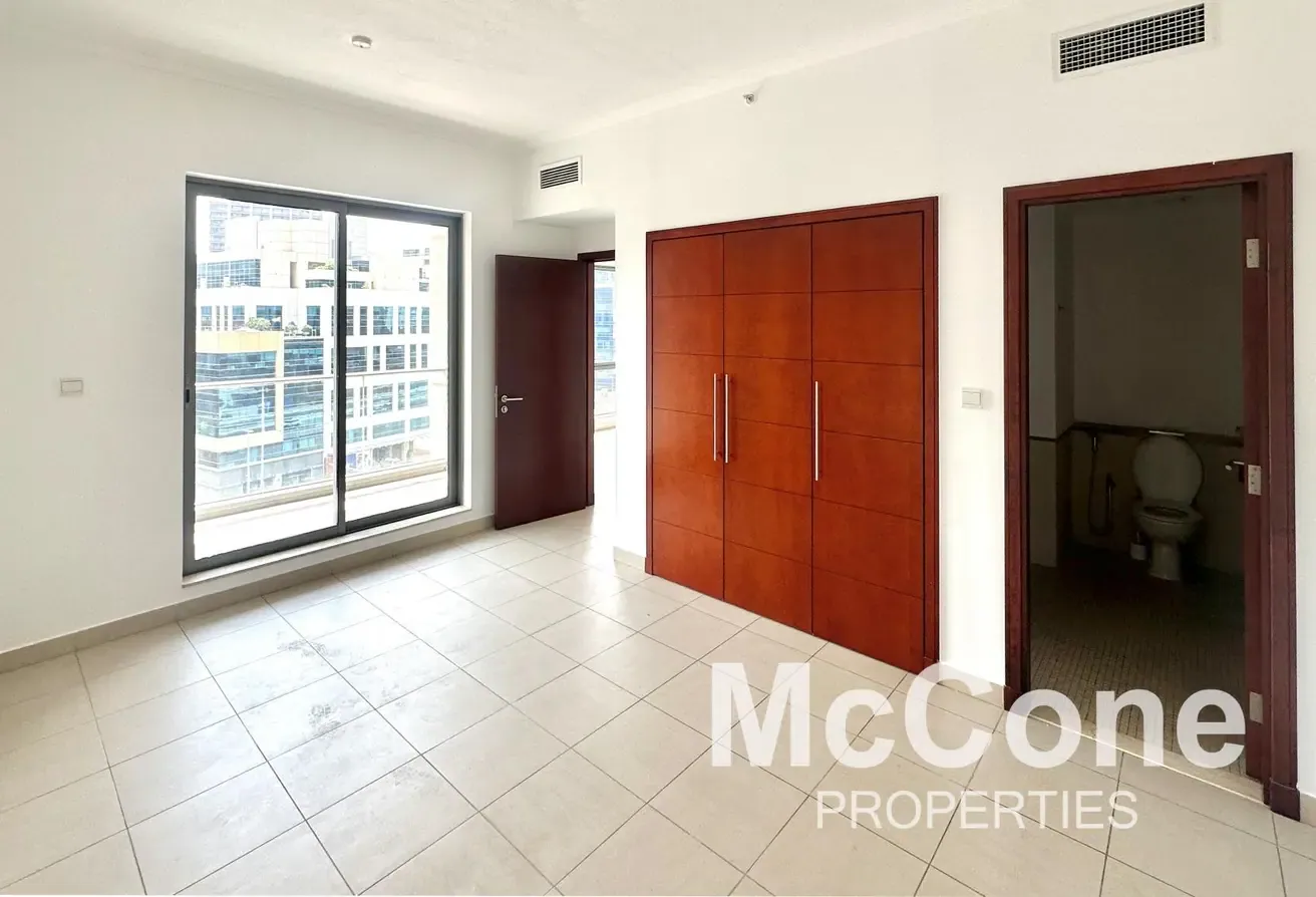 High Floor | Vacant | Spacious
