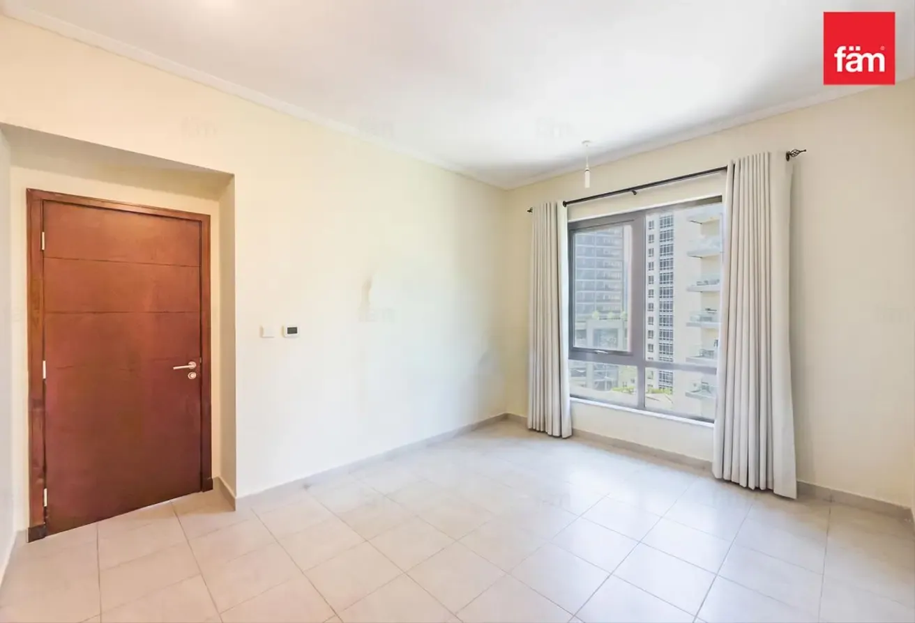 Balcony | Spacious Unit | Prime Location